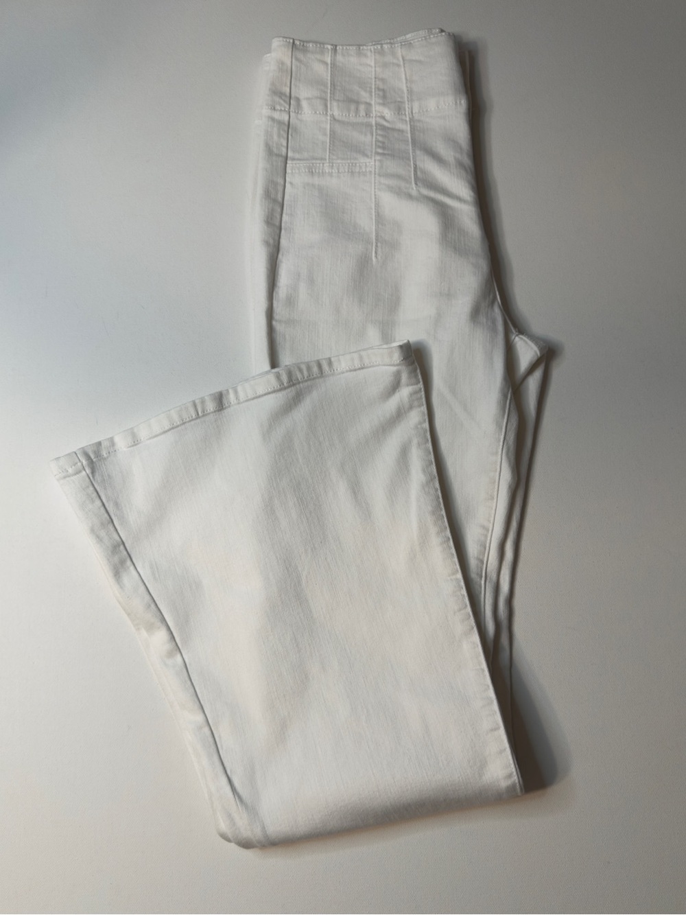 EUC Women's White Altar'd State High-Waist Flared Jeans Size 27/30"Inseam (KB11) - Picture 9 of 9
